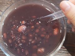 -爆炸头阿姨小四川正宗川味小吃(无任何分店)