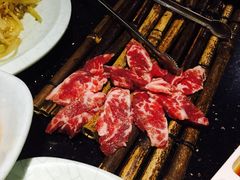 -猪啊牛呀羊啊铜盘烤肉(正大广场店)