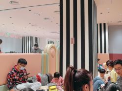 -奈尔宝家庭中心·亲子餐厅(北京东坝万达店)