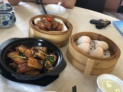 -壹山酒楼(三乡店)