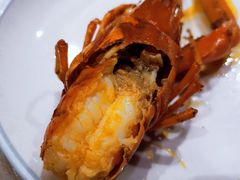 日进·小龙虾-日进一片海.生腌海鲜火锅.宵夜烧烤(三里屯总店)