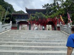 -九鼎铁刹山风景区