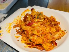-多嘴肉蟹煲(万达店)