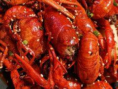 -肥肥虾庄·金牌油焖大虾(首义路店)
