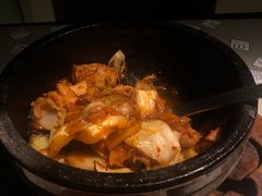 -穹六人间 people 6(岳阳路店)