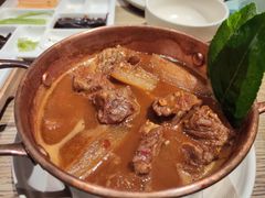 沙茶萝卜炖牛腩-小大董·烤鸭(凤凰汇店)