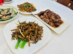 -胜记烧鹅美食