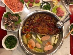 -朱氏胖子烂火锅(洪崖洞店)