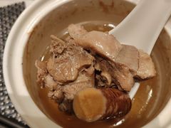 -三居鲁味坊黄焖鸡(山大路店)