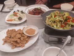 -小菜园新徽菜(宜兴八佰伴店)