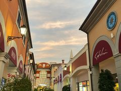 -佛罗伦萨小镇广佛名品奥特莱斯(疏港路店)