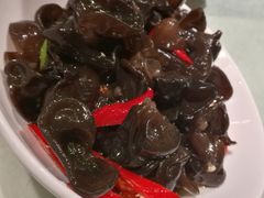 -阿三鱼头泡饼·家常菜