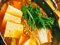 -青瓦餐厅·生鱼片·韩园烤肉(西塔店)