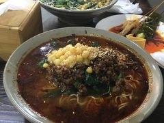 -丁丁猫重庆小面(徐州路店)