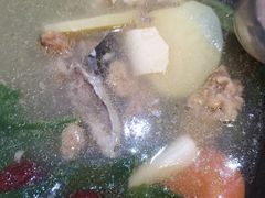 -双廊杨记石锅鱼石锅牛肉