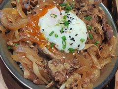 -8PINTS八品脱·日料·烧鸟·精酿小酒馆(莘庄店)