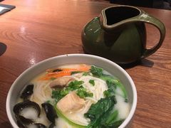 菌菇米线-云海肴·汽锅鸡·云南菜(领展购物广场·中关村店)