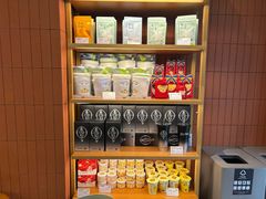 -奈雪的茶(市百一店)