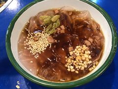 -马路边边串串香形象店(磐石路店)
