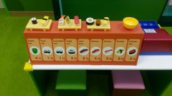 -莫莉幻想儿童乐园(青岛金茂湾店)