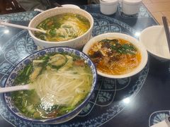 -桥香园云南过桥米线(金马碧鸡店)