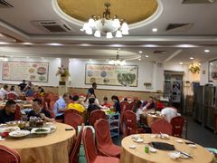 大堂-红日饭店(裕隆三路店)