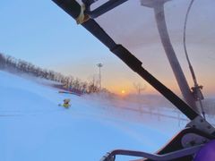 -庙香山滑雪场