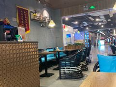 -杨小贤(东融国际影城店)