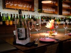 -肆海小川菜酒馆Wine Bistro (青年路店)