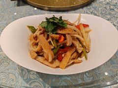 -巴扎美食·新疆菜·西域歌舞表演餐厅(新疆大厦店)