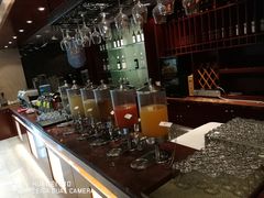 -君来湖滨饭店·玫瑰园