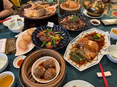 -誉八仙粤菜(万象天地店)