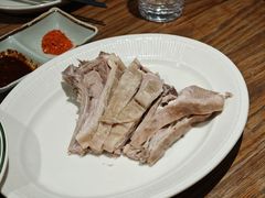 手抓羊肉-贯贯吉·清真餐厅(浙江中路店)