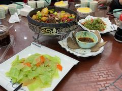 -撒拉人家.酸菜牦牛肉火锅