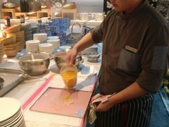 -顺德联塑万怡酒店·万荟轩自助餐厅