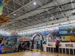 -爱丽丝奇幻乐园