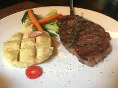 -SISTERS BAR RESTAURANT川意酒馆(嘉善老市H楼店)