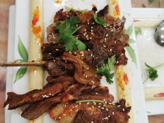 -苏莱特色牛骨滩羊手抓馆(长城东街总店)