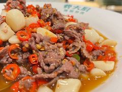 -费大厨辣椒炒肉(高铁吾悦广场店)
