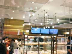 -奈雪的茶(湖滨银泰in77C区PRO店)