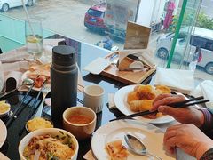 -东方红海鲜百汇(国际大厦店)