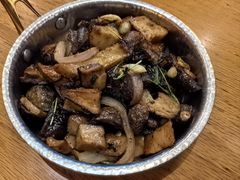 西班牙香草扒蘑菇-食间牛排(湖西路店)