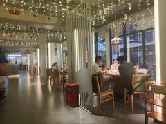 -娜仁图雅蒙古美食村(33小镇店)