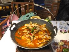 -老滇山寨•云南特色菜•地方菜•民族风情歌舞表演(金碧店)