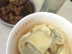 -潘国仙耳光馄饨(黄家阙路店)