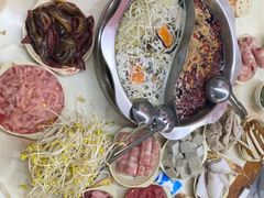 -储奇门鳝鱼火锅(总店)