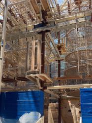 -PIPIKINGDOM皮皮王国欢乐号(欢乐海岸购物中心店)