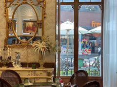 -秘密旅行Bonjour(黑金冠 江南西店)