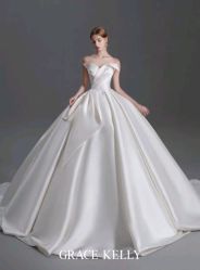 -GRACE KELLY婚纱与礼服(北京店)