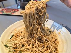 -肥肥虾庄·金牌油焖大虾(杨园滨江时代walk店)